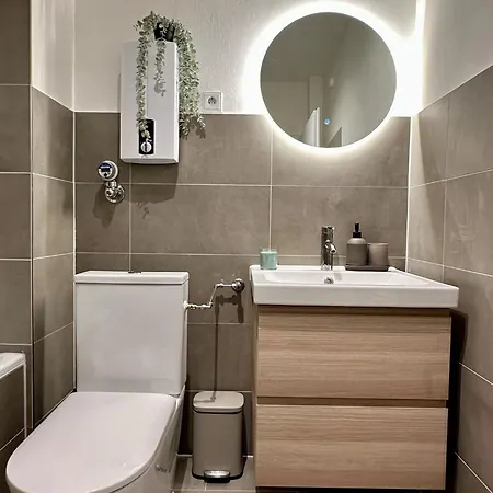 Appartement Mit Balkon